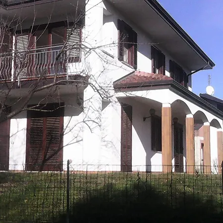 Le Viole Casa Famiglia Per Anziani Mathi